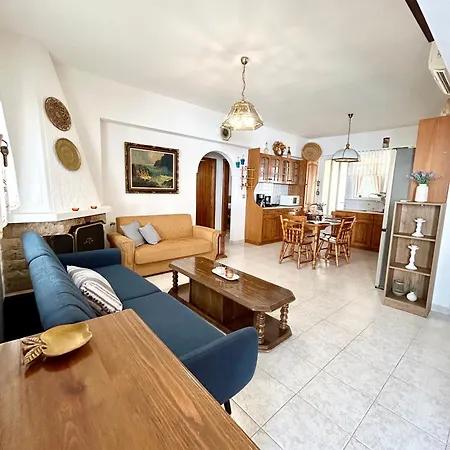 Philoxenia House In Asklipio Holiday home